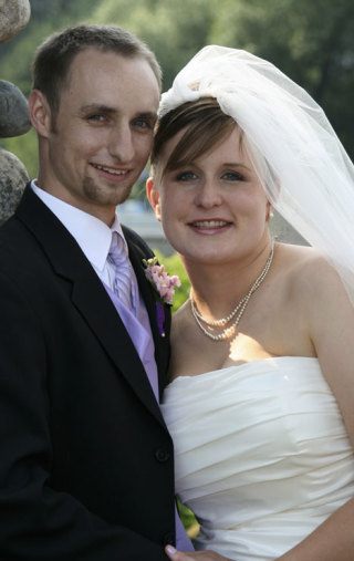 Grant Walker and Rachel Ogren joined hands in matrimony during a recent ceremony in Eagle River