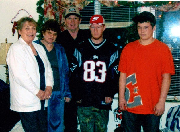 Diane Brown of Freeland (second from left)