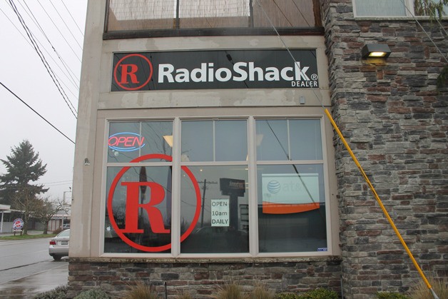 The Clinton and Freeland RadioShack store