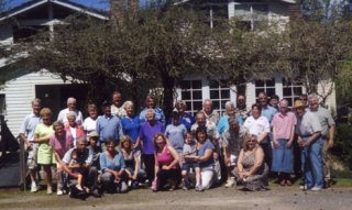 The Anderson/Hagglund family gathers for a photo at their recent reunion.