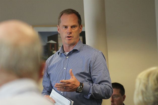 Mike Nortier presents an update on Island County Transit at a Langley city council meeting on Monday.