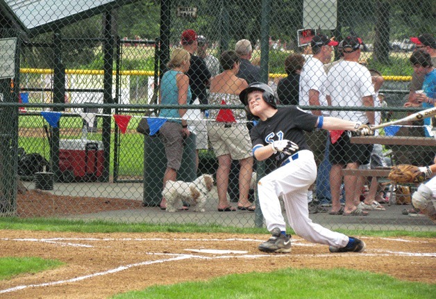 Hunter Newman hits a sacrifice fly to deep left field. Newman’s second inning RBI was their only run.