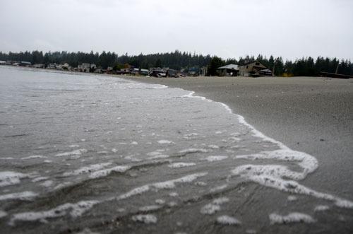 Island County officials are planning to move forward with a beach donation on Mutiny Bay.