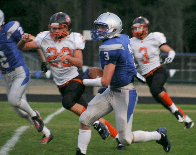 Sam Lee returns a punt to the 35-yard line during the first quarter against Granite Falls. He finished with more than 200 all-purpose yards and two touchdowns.