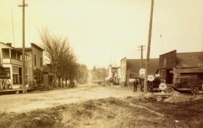 Today's First Street has changed since 1920 (top)