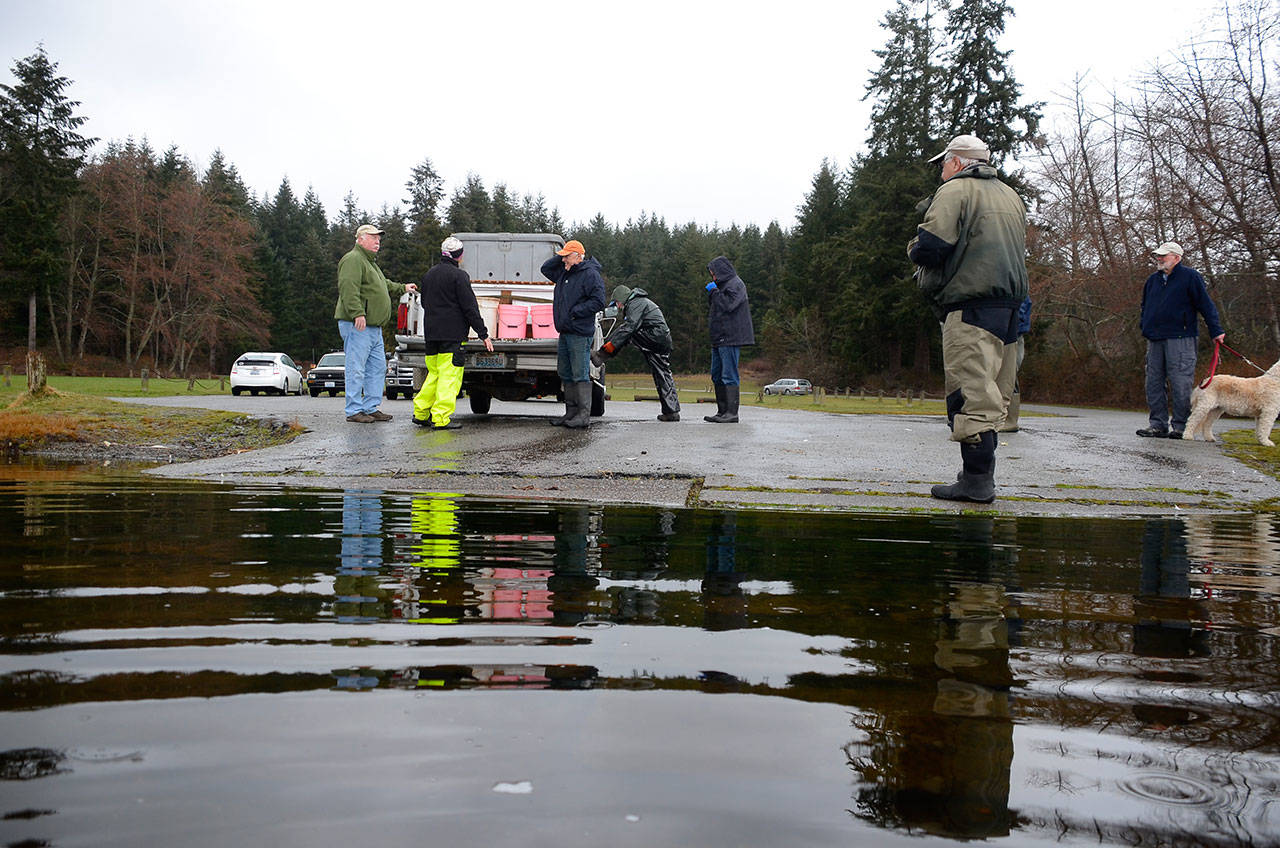 SLIDESHOW | Lone Lake swimming with rainbows; fly clubs dump 500 pounds of trout into ‘regional’ fishing hole