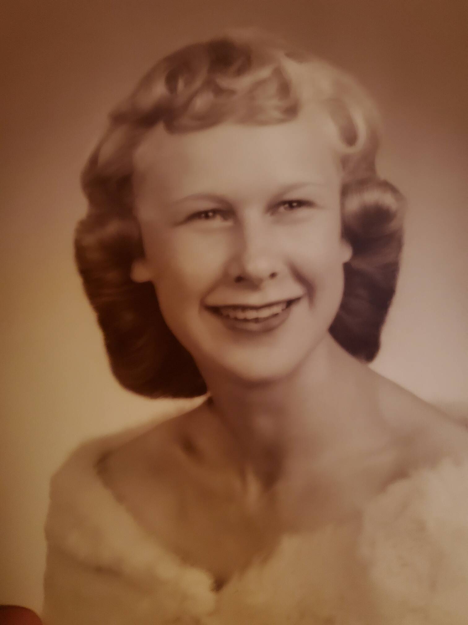 Otie Whitaker obituary photo