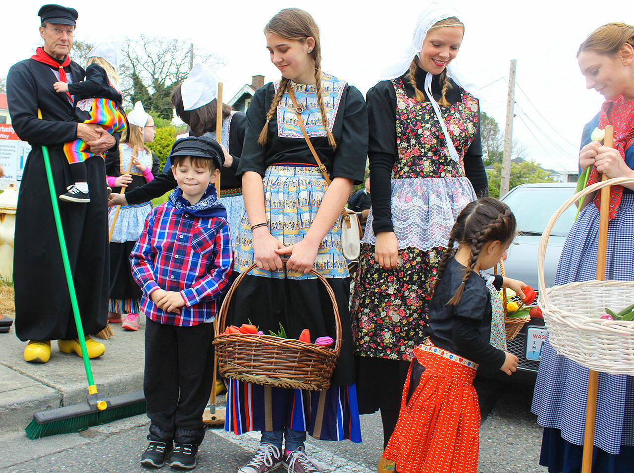 Scenes from Holland Happening parade in Oak Harbor Saturday, April 29, 2017