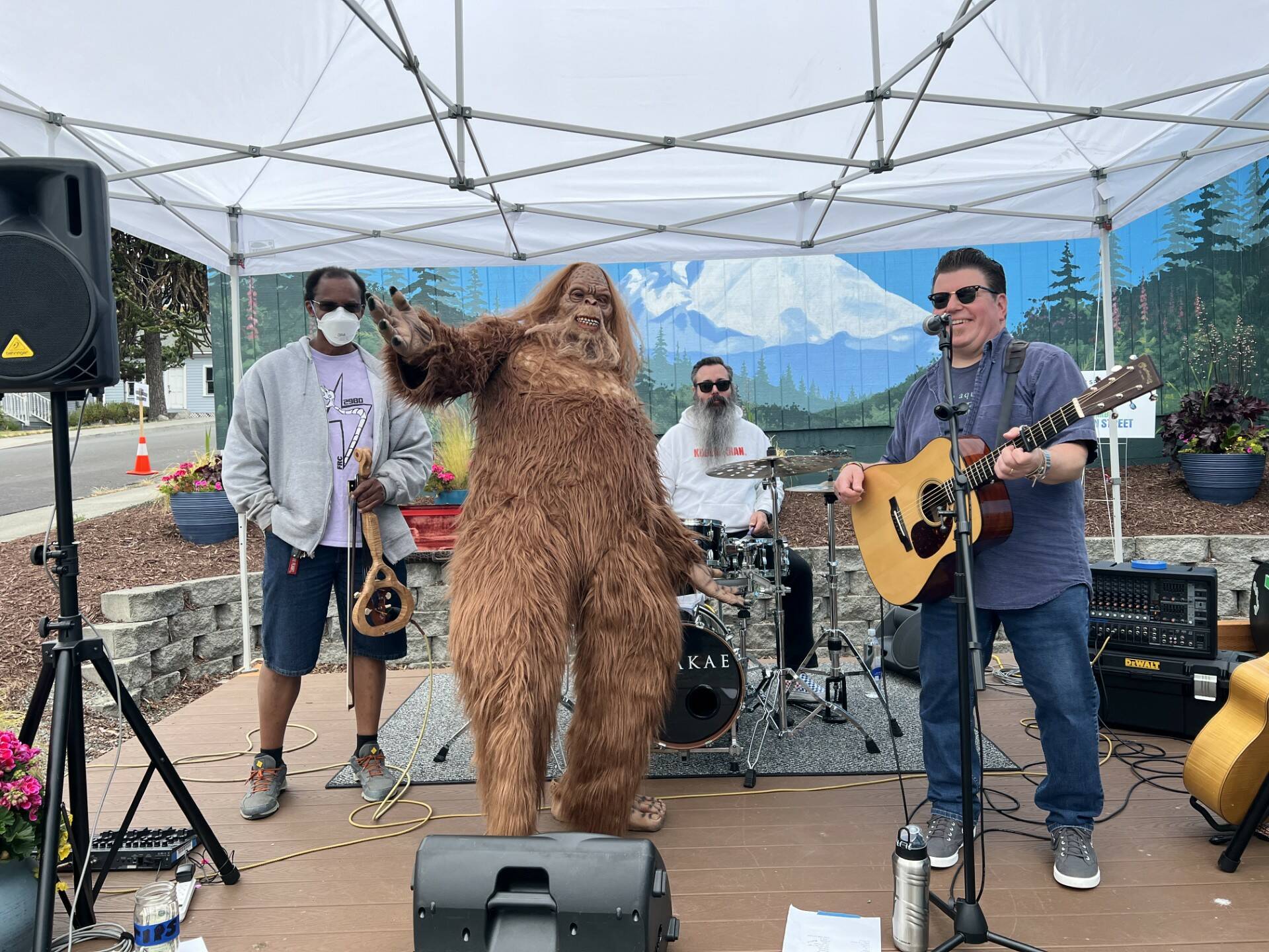 Photo courtesy of Teresa Besaw
Garry the Sasquatch jams with the band at the 2023 Sasquatch Walk in Oak Harbor.