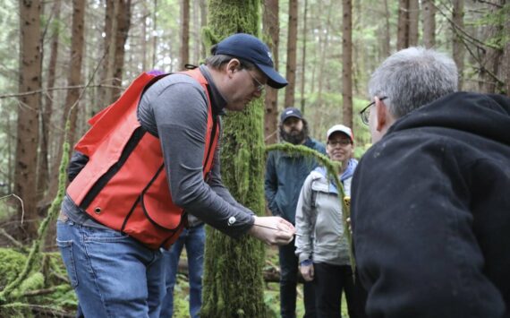 Forestry Professor Kevin Zobrist teaches a course on South Whidbey. (Photo by Sarah Stewart)