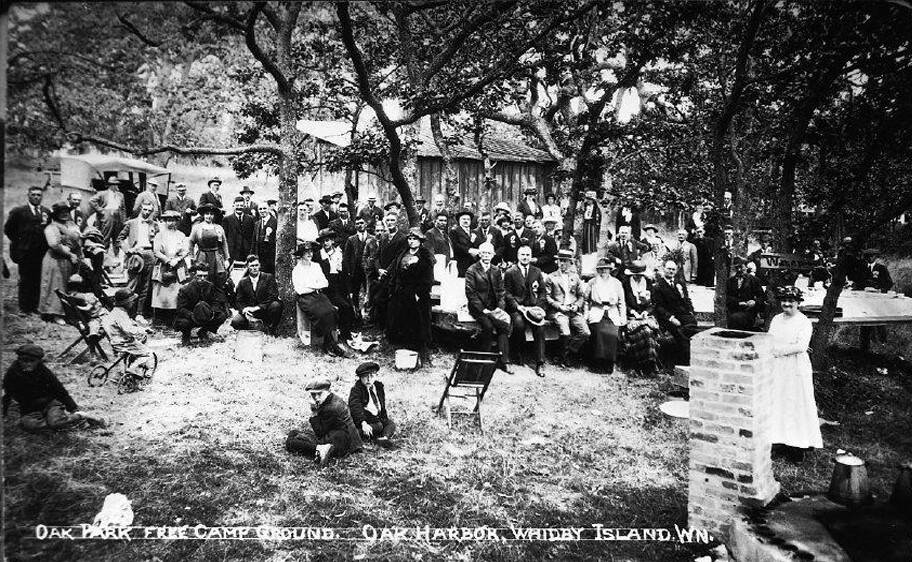 Oak Park Free Camp Ground, Oak Harbor Whidbey Island community gathering in “Oak Park” which later became what we know today as Smith Park. (Island County Historical Society, Library and Archives, 2014.11.08a)